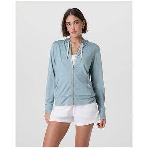 Vuori Halo performance jacket Size M color Shade Heather NWT